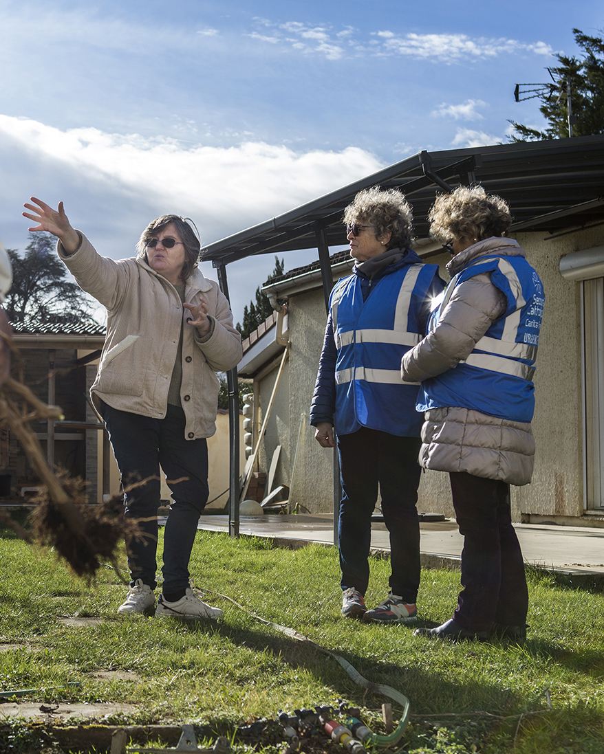 Sylvie, Muriel et Brigitte à Limony.